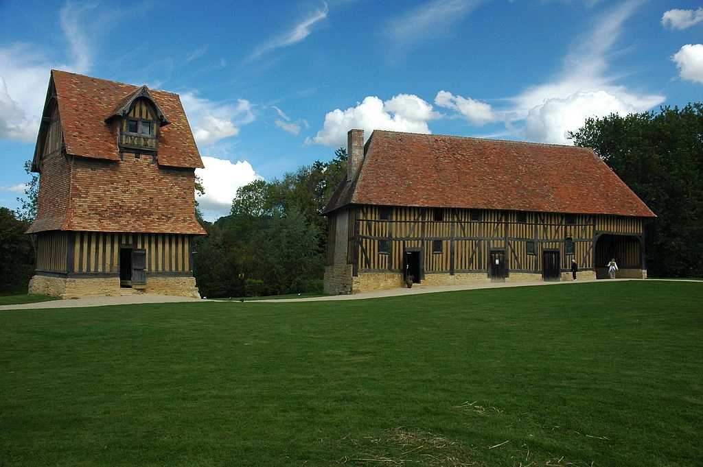 Château de Crèvecoeur-en-Auge